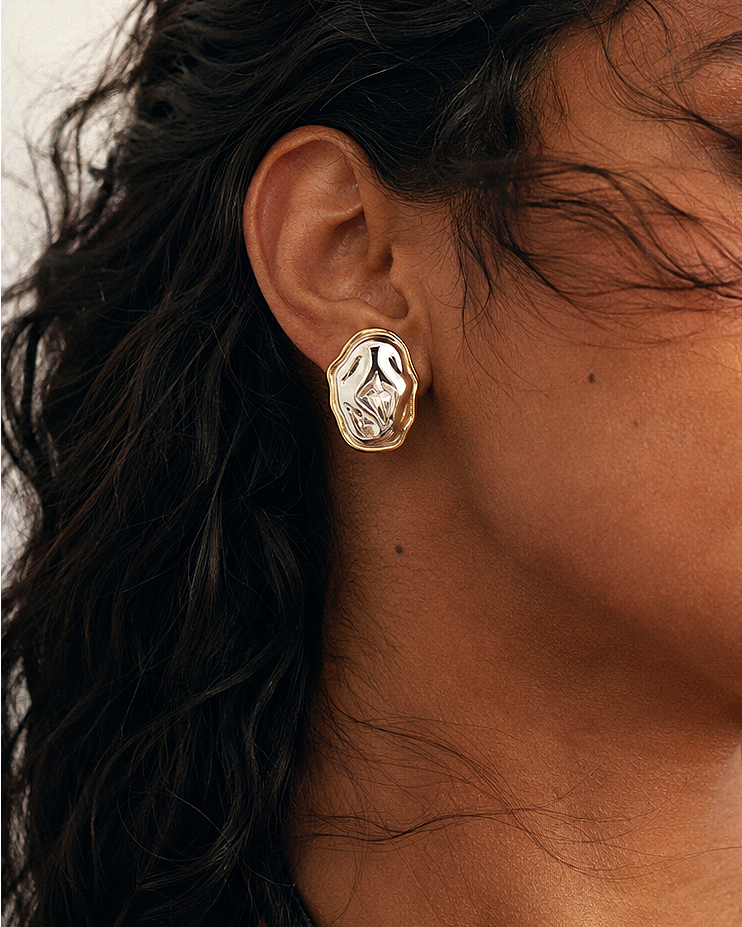 Echo Two Toned Earrings - B E L O R I
