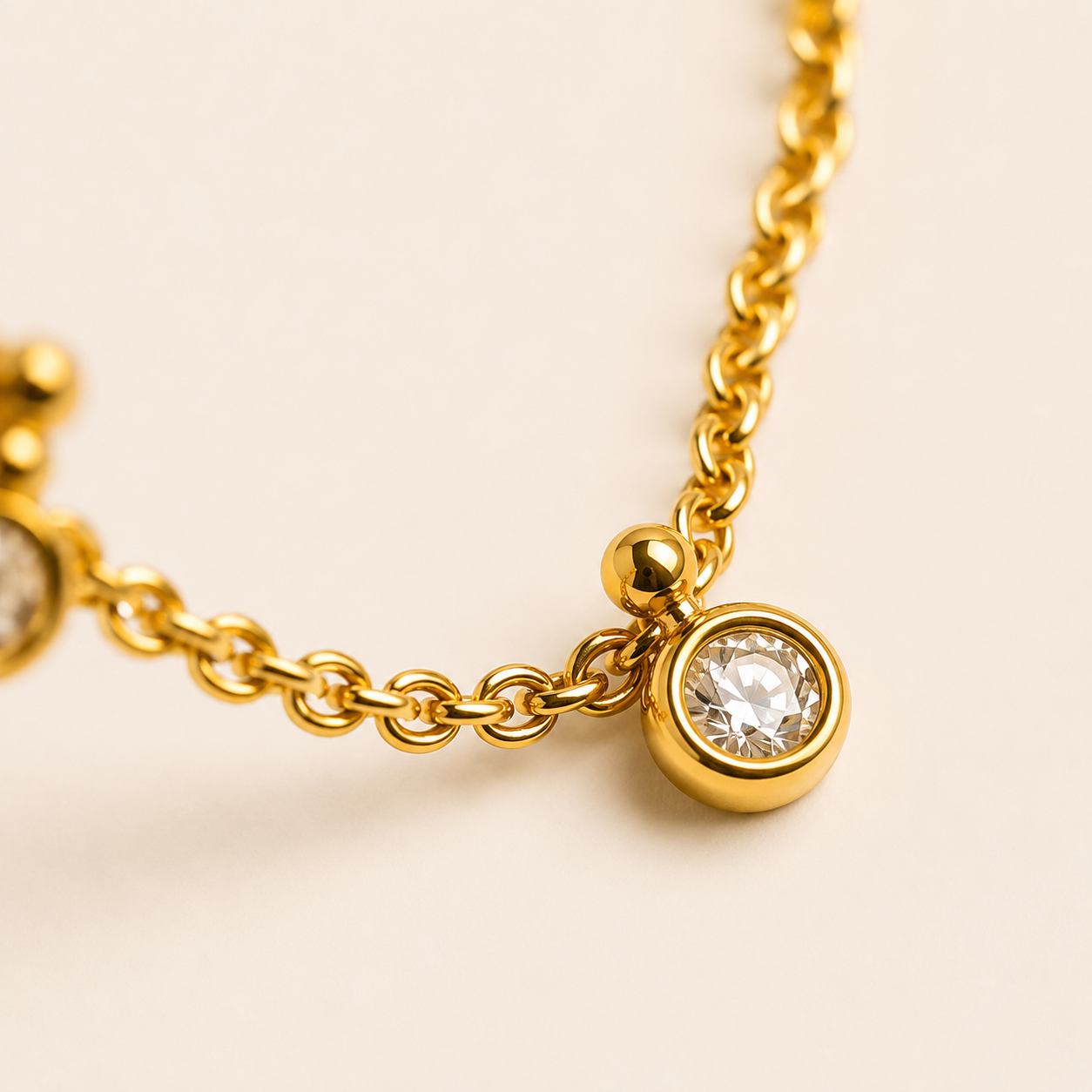 The Scatter Necklace