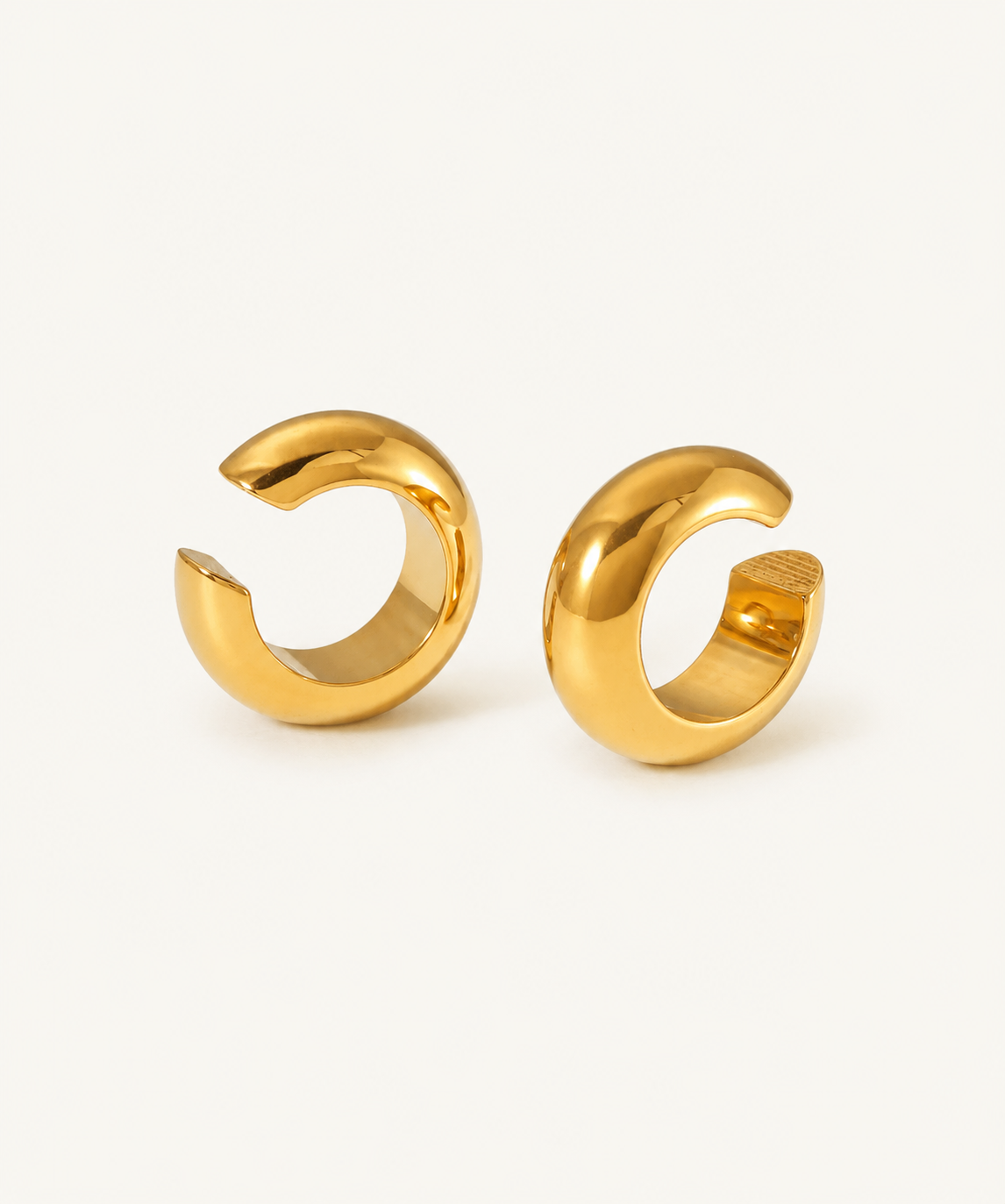 18k Gold Sculpted Ear Cuff - B E L O R I