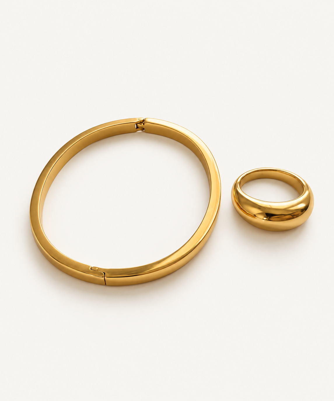 Go to bracelet with ring for office