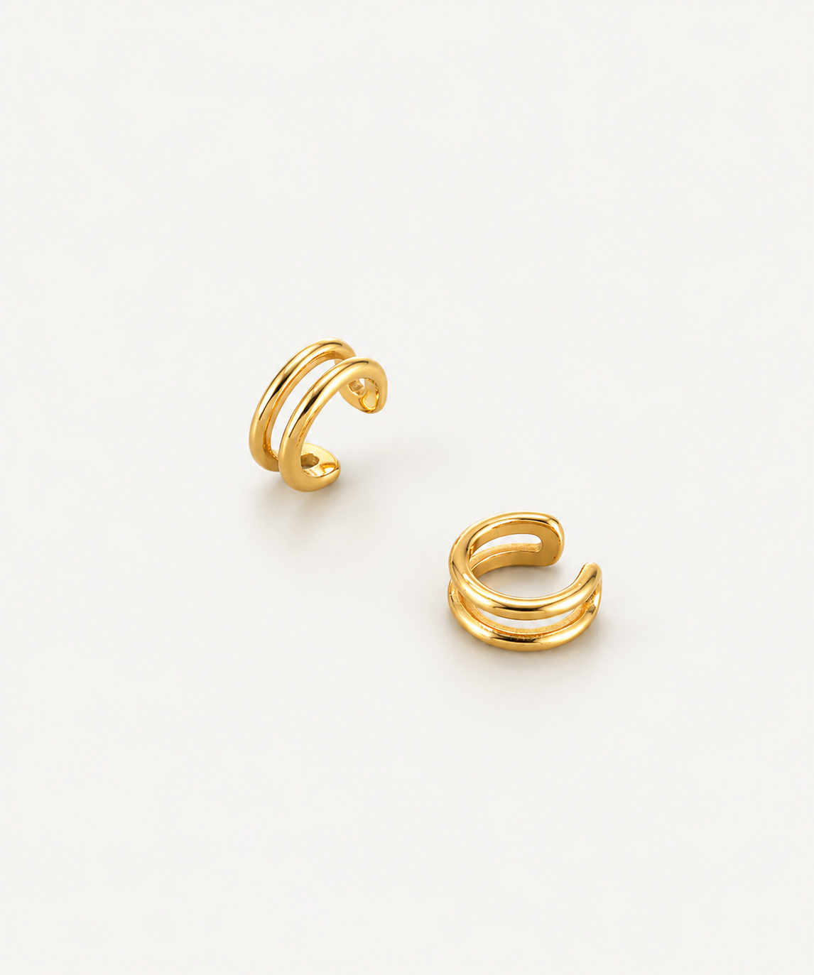On Hold 18K Gold Plated Ear Cuff