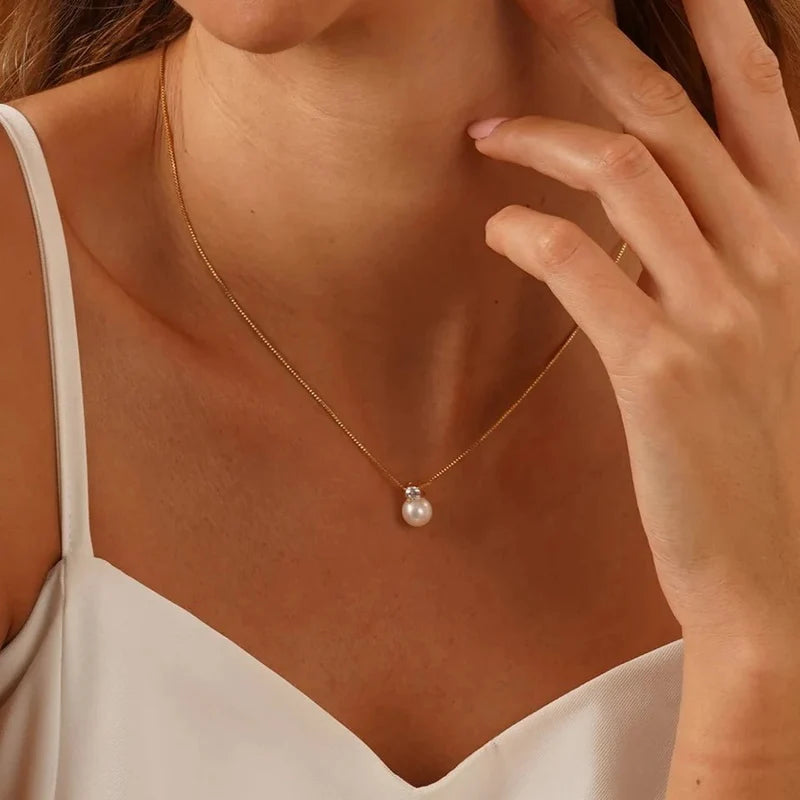 The Pearl & Crystal Necklace