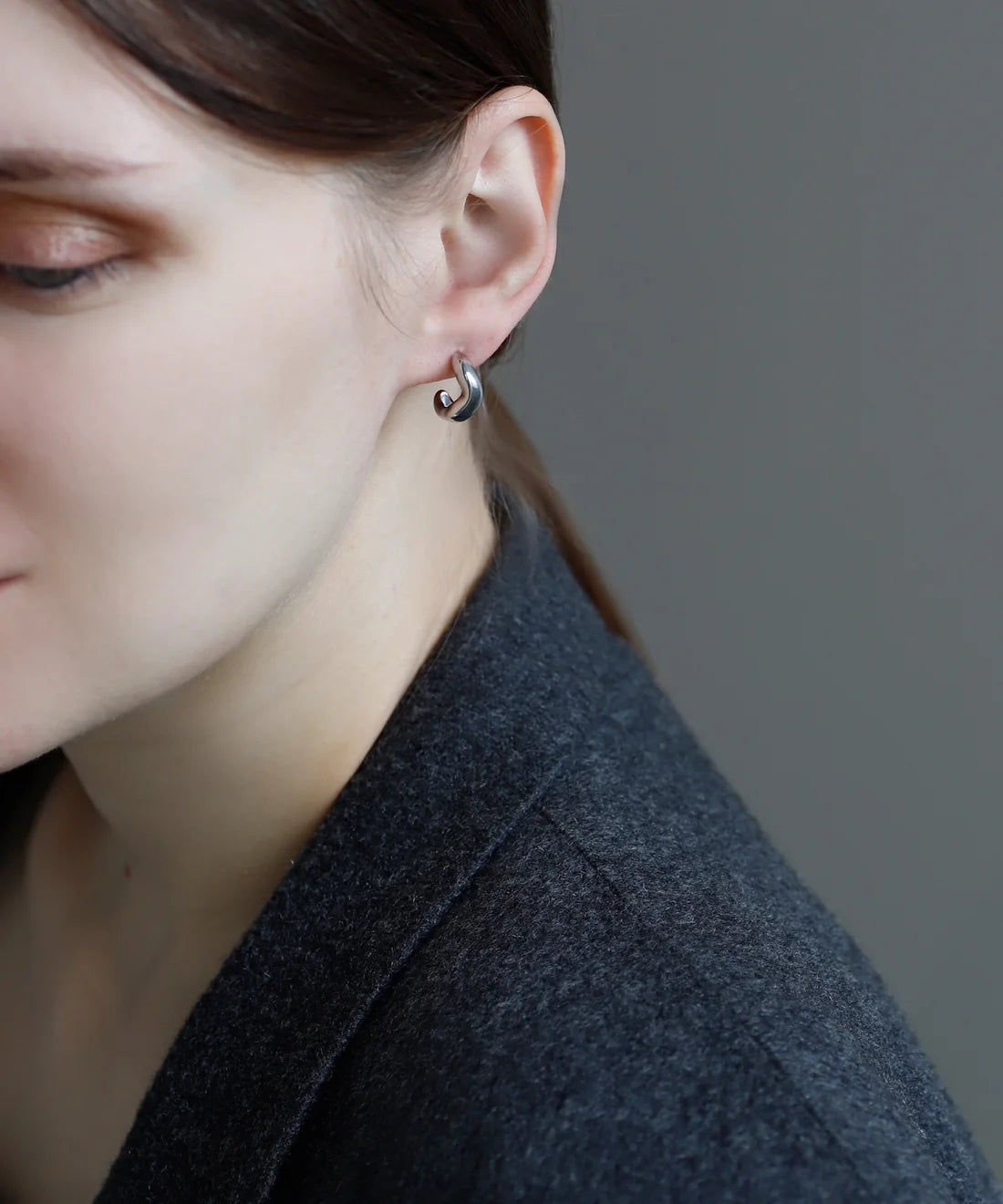 Soft No 18k gold plated earrings