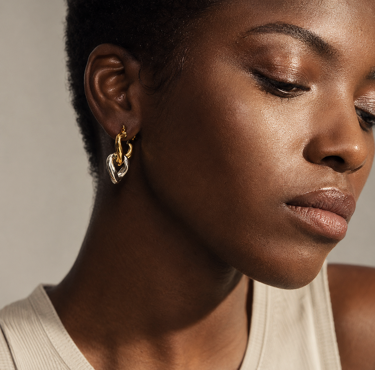 Dual-Toned Sculpted Link Drops