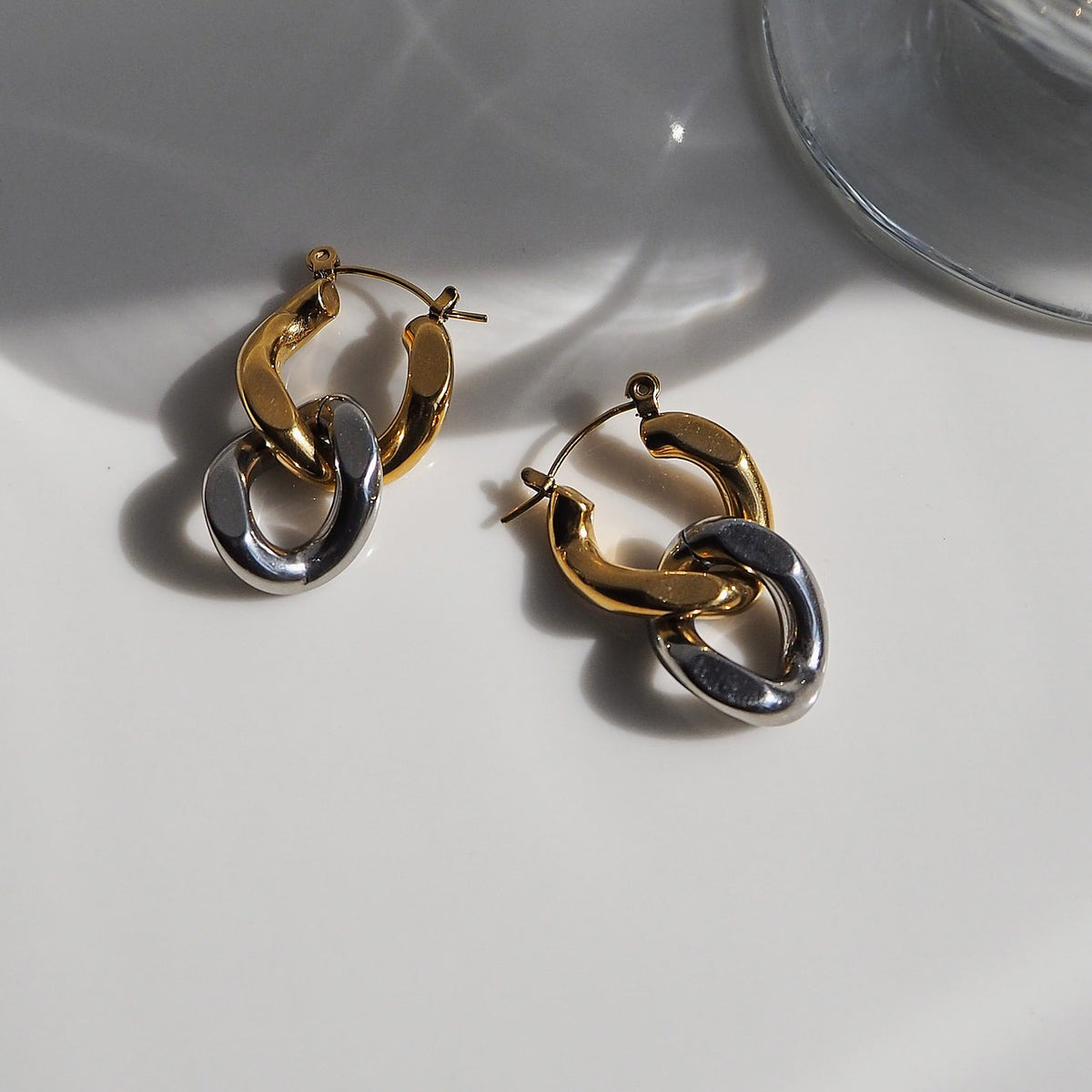 Dual-Toned Sculpted Link Drops