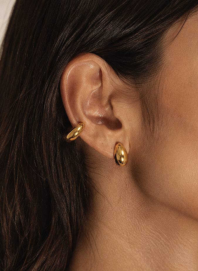18k Gold Sculpted Ear Cuff