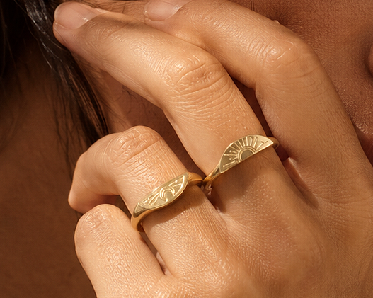 Golden Hour 18k gold Ring stack
